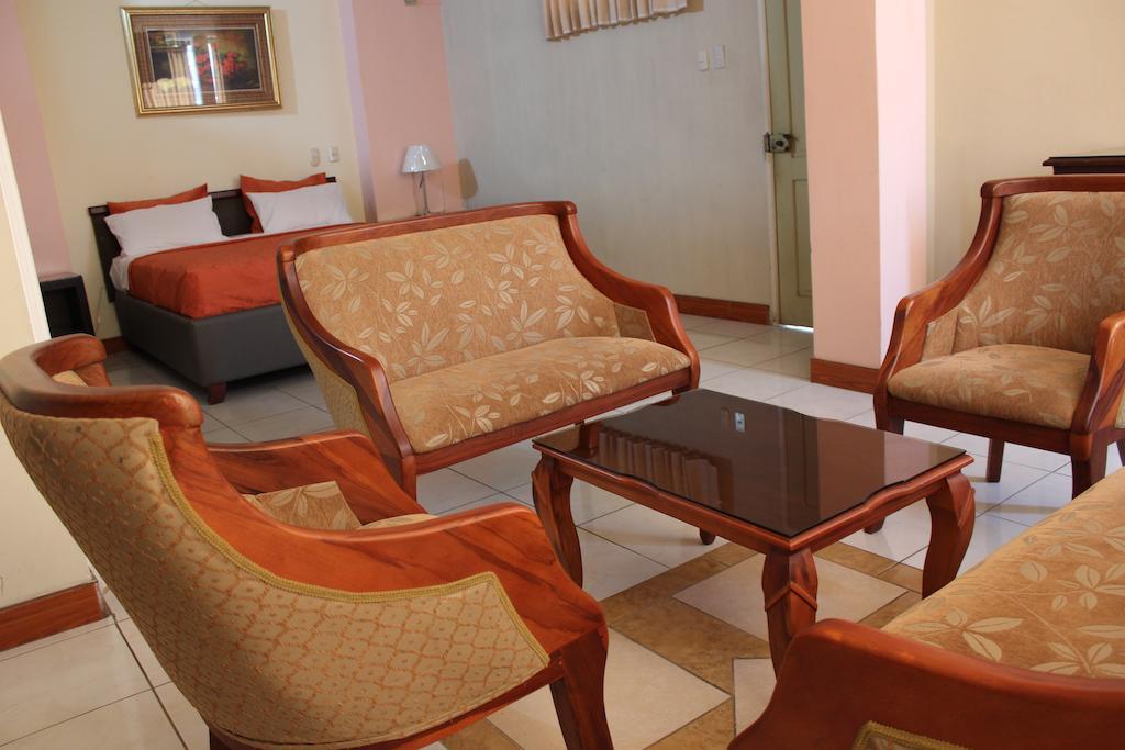 Hotel Plaza Central Huaquillas Phòng bức ảnh